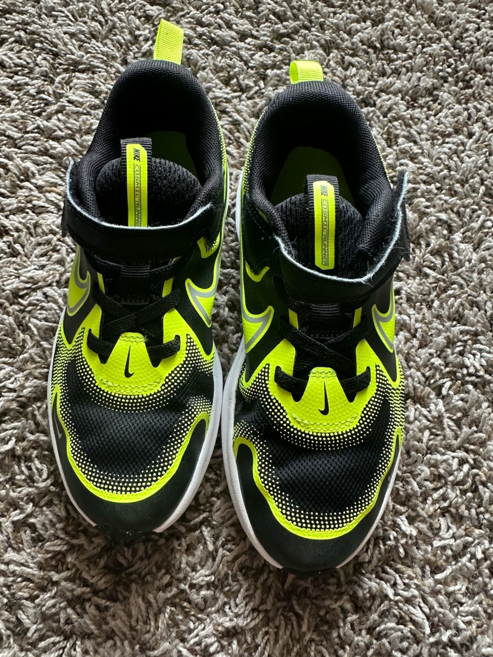 Nike Kids Black and Neon Green Velcro Sneakers